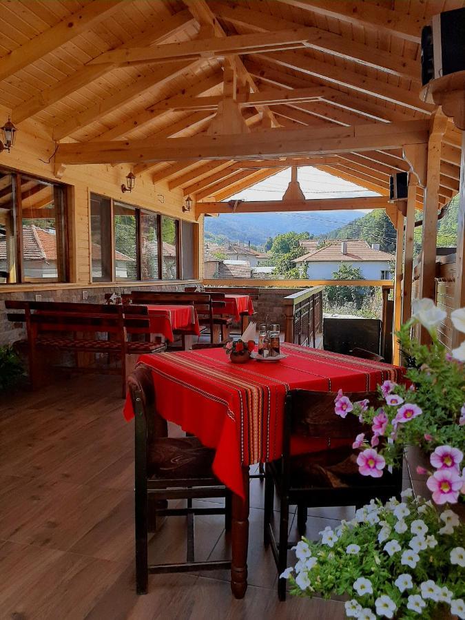 Kovacha Guest House Raduil Εξωτερικό φωτογραφία
